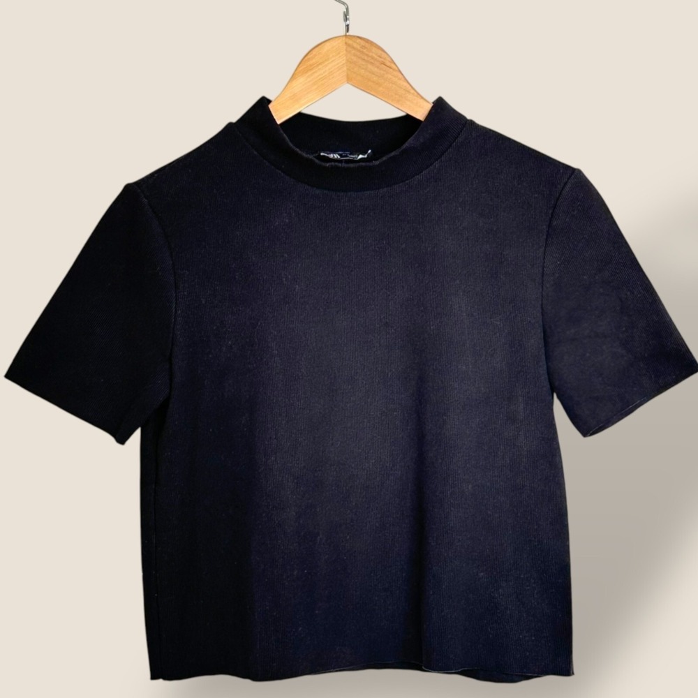 Zara Black High Neck Short Sleeve T-Shirt Size Medium Ribbed Knit Tee Super Soft - Picture 2 of 5